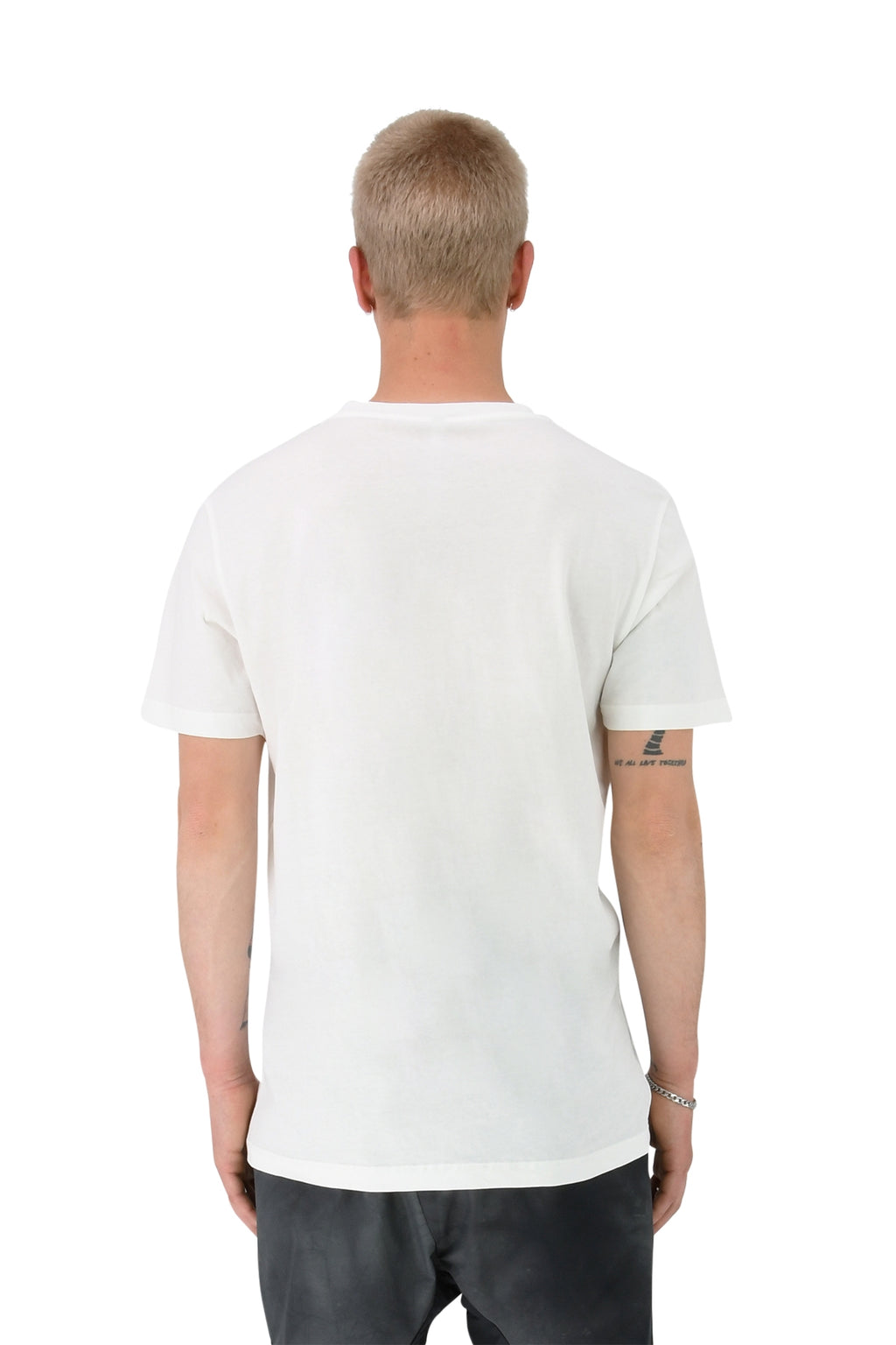Fu Tee, Off-White