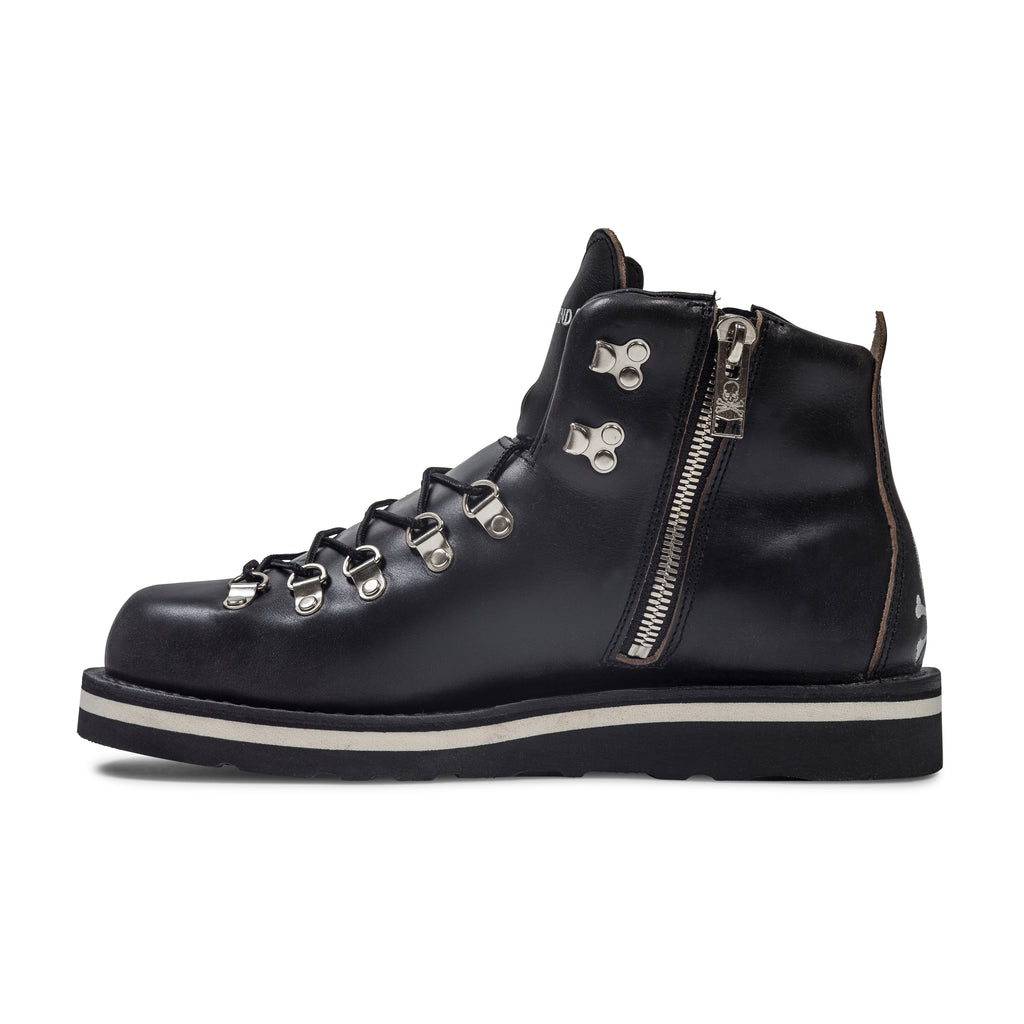 MASTERMIND WORLD x DANNER BOOTS SKULL LOGO, BLACK