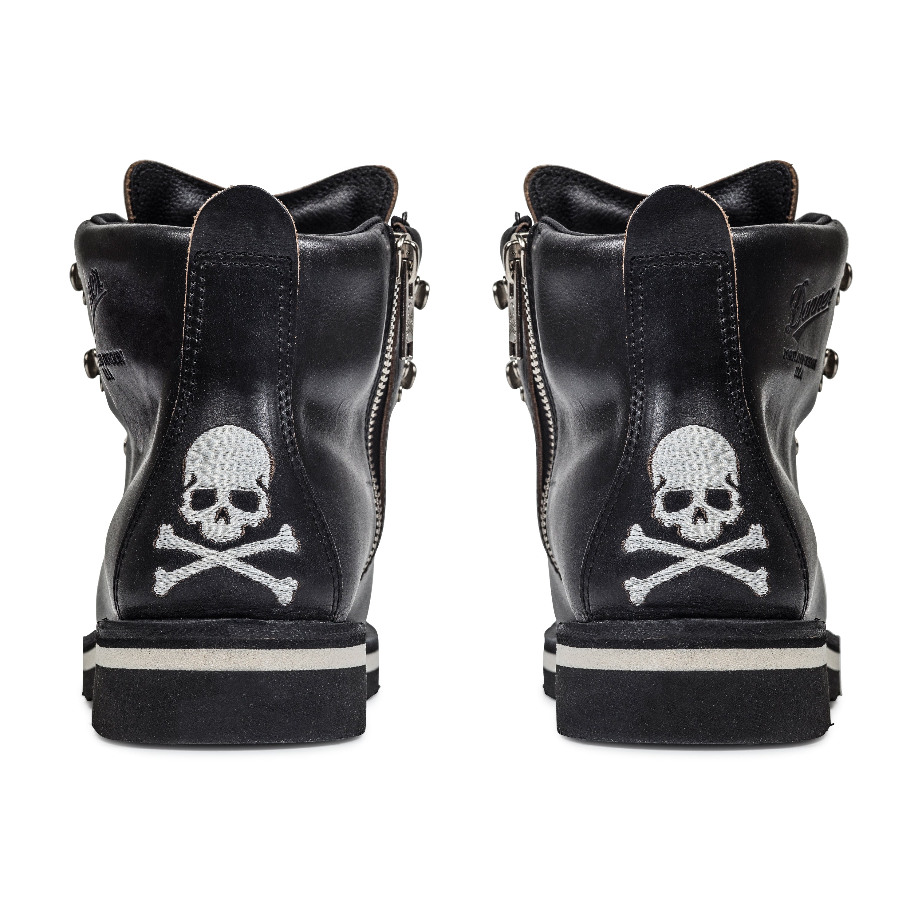 MASTERMIND WORLD x DANNER BOOTS SKULL LOGO, BLACK